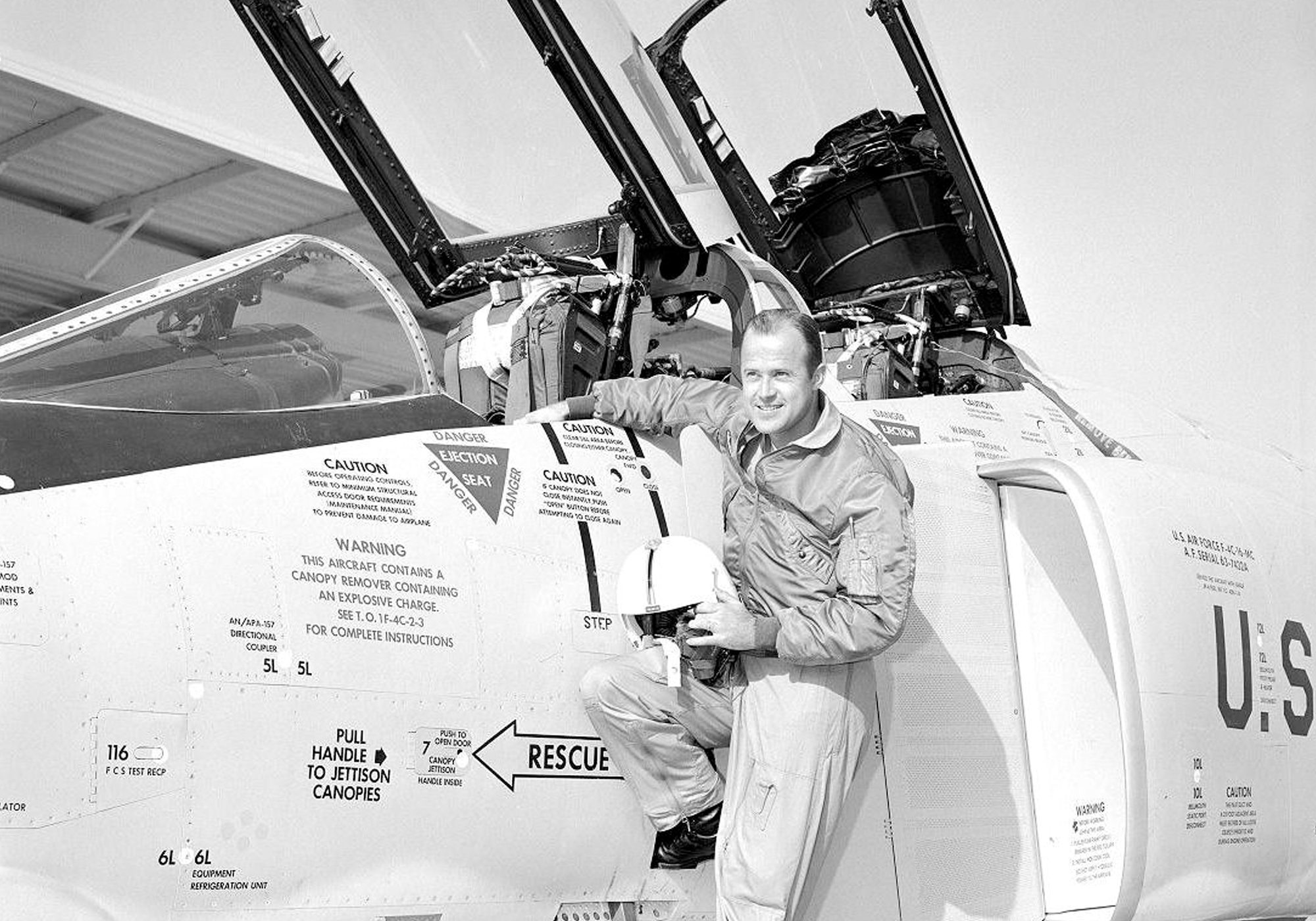 RF-4B PHANTOM II - IMC 1/72 scale